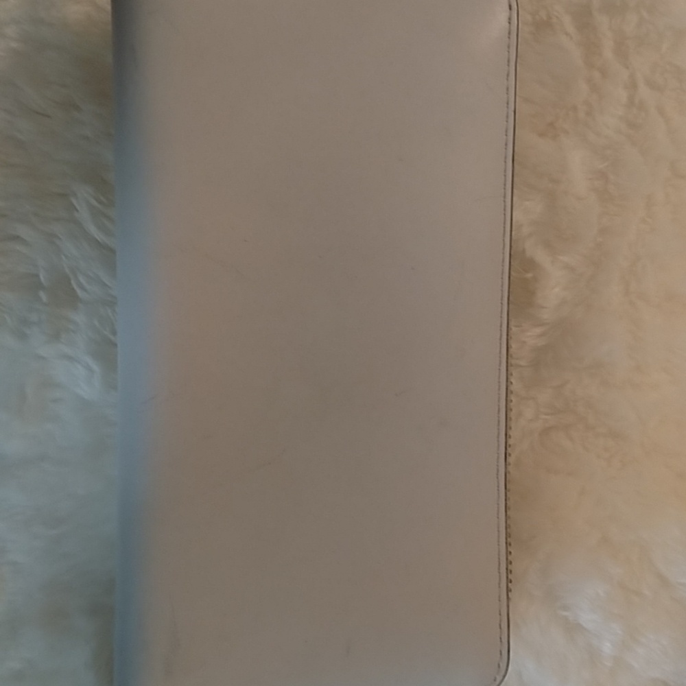 Kate Spade Wallet - Picture 3 of 4